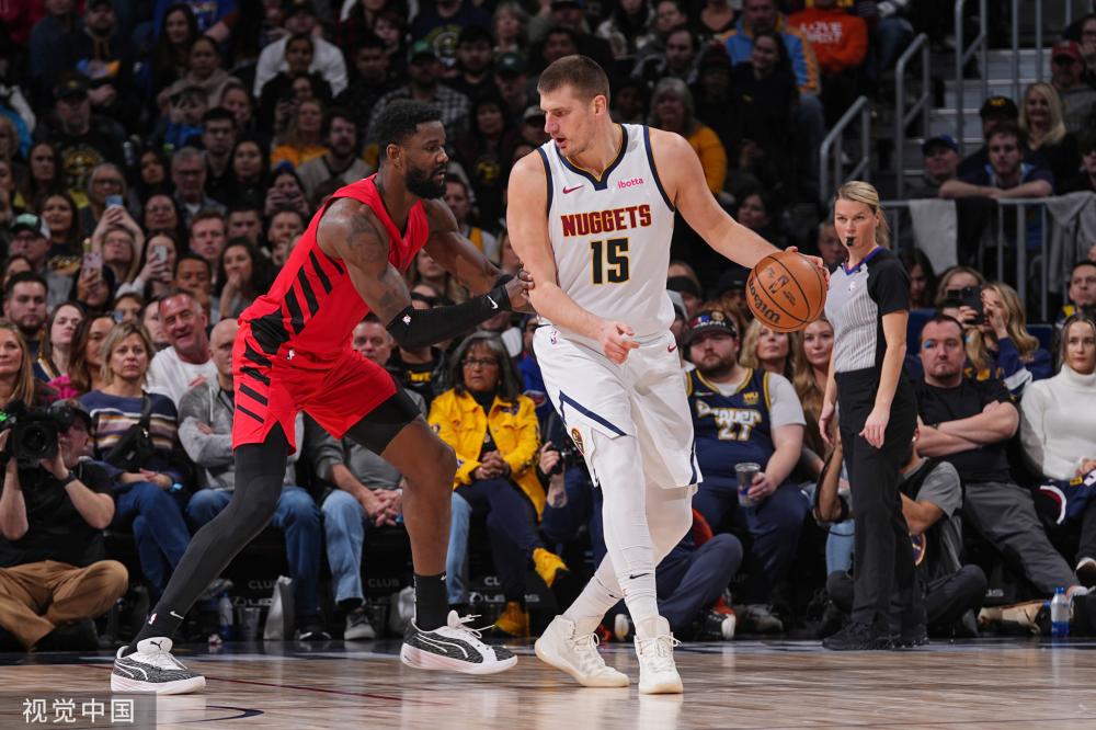 季的首轮较 季的首轮较