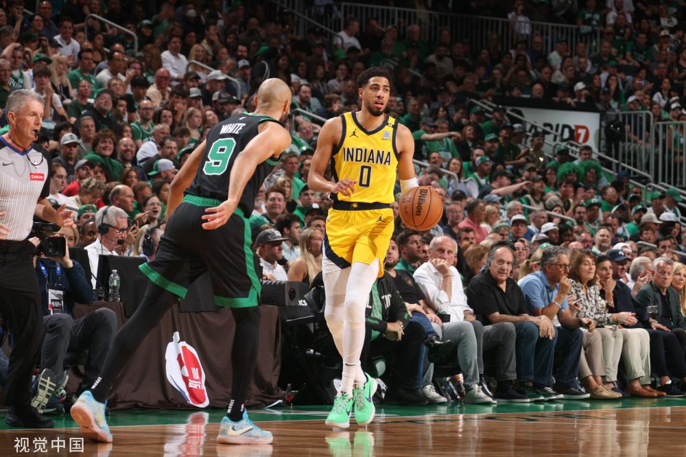 代足球的多 代足球的多