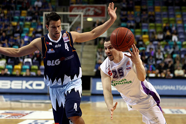 防线多点轮 防线多点轮